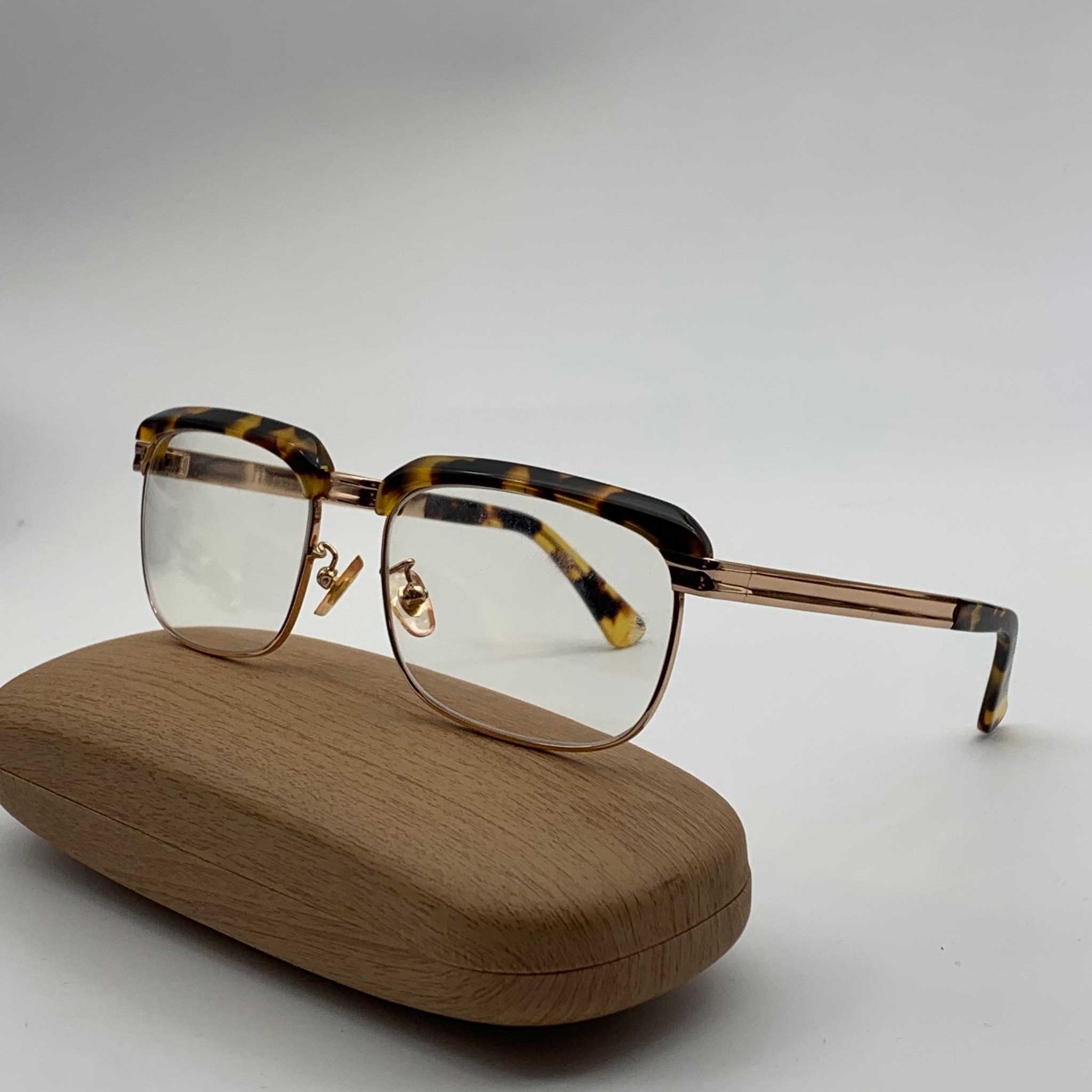 kính rodenstock đức đồi mồi mạ vàng đổi màu