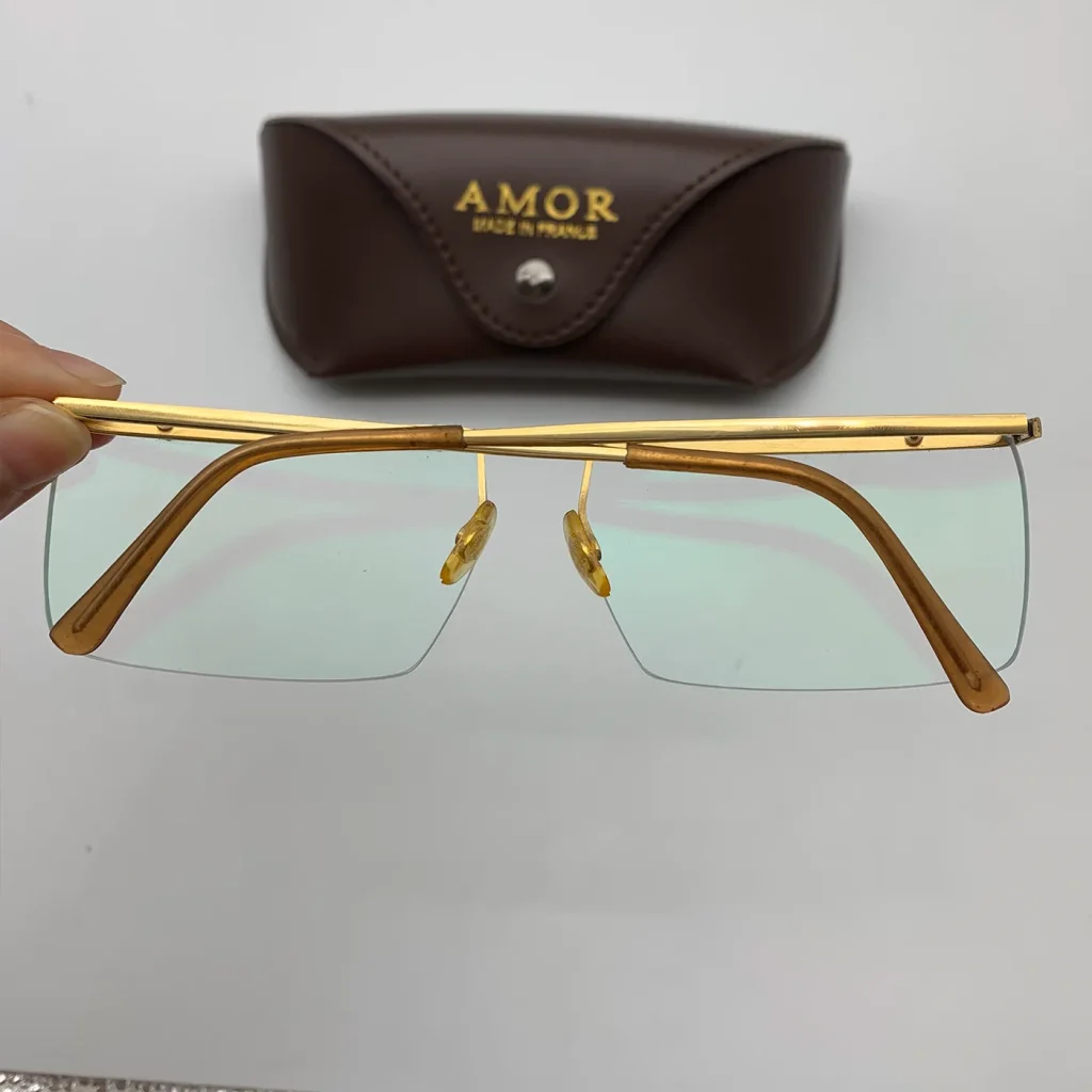 Kính Amor cổ Pháp mạ vàng mắt đổi màu 1970s